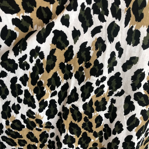 Roaman's Short Sleeve Cotton Button Front Top Plus Size 3x Leopard Print NWOT - Picture 5 of 11